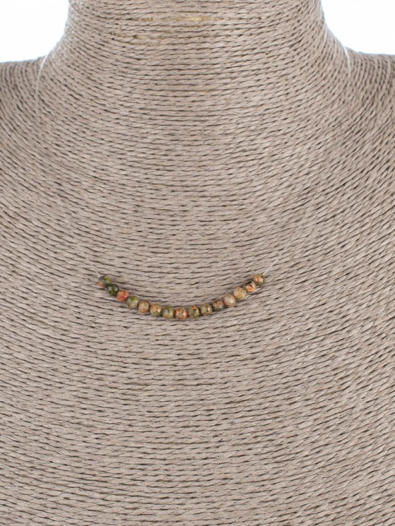 Колье с унакитом "Нежность" 01-497