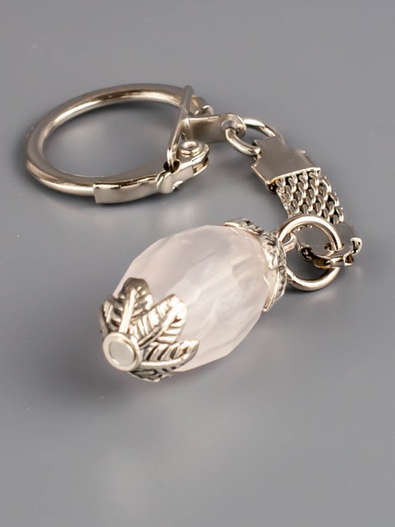 Брелок из розового кварца "Стильная штучка" БРК-957