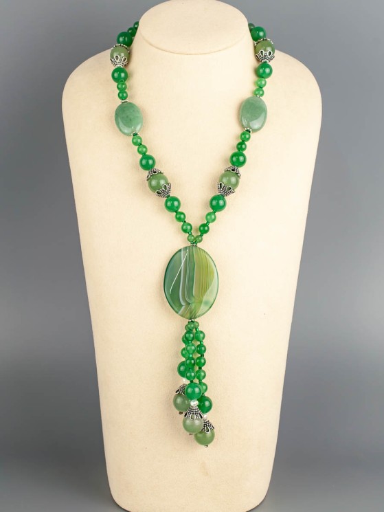 Бусы из нефрита "Сказки леса" 10-052