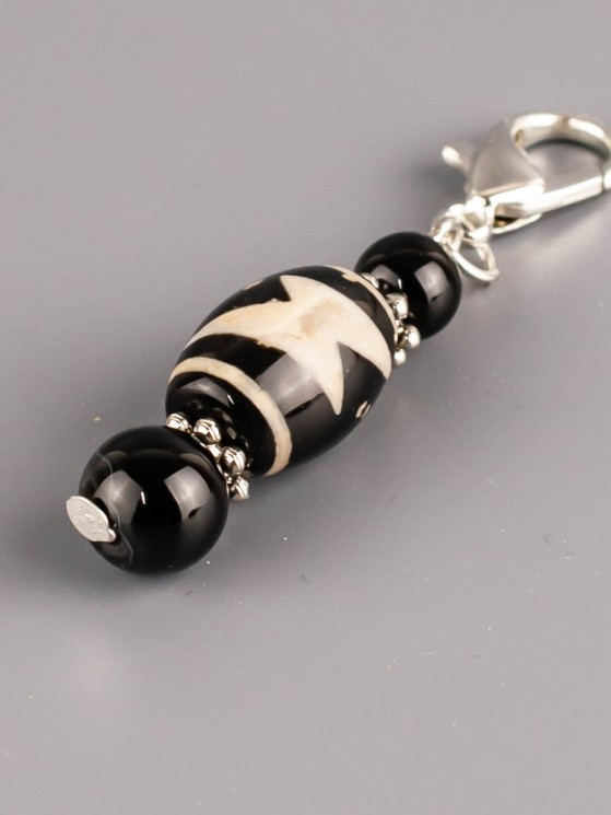 Брелок "Дзи 5 Глаз с Молнией" с агатом БРК-964