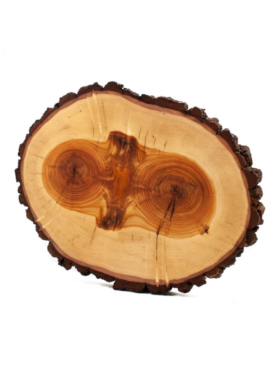 Доска сервировочная из торцевого спила дерева ива d 26-19 см, толщина 21-22 мм ПС-003