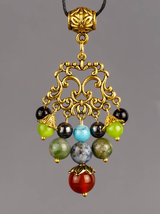 Кулон-оберег со шнурком  "7 камней - Овен" пд-1077