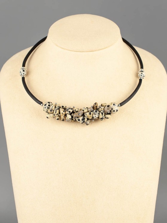 Колье из яшмы "Мелодия" 01-1296