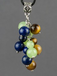 Подвеска-оберег со шнурком "3 хранителя - Стрелец" пд-кам3443