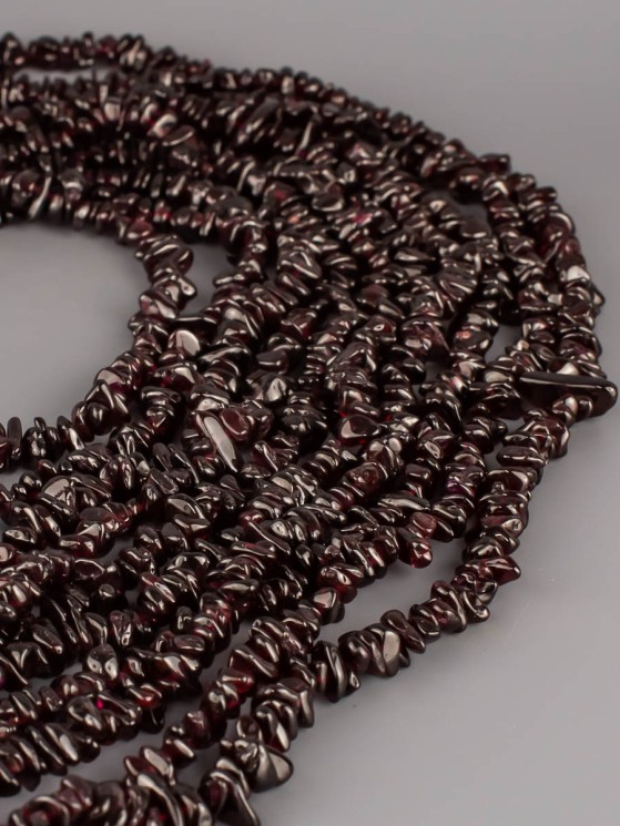 Бусины из граната "Галтовка" 01-782