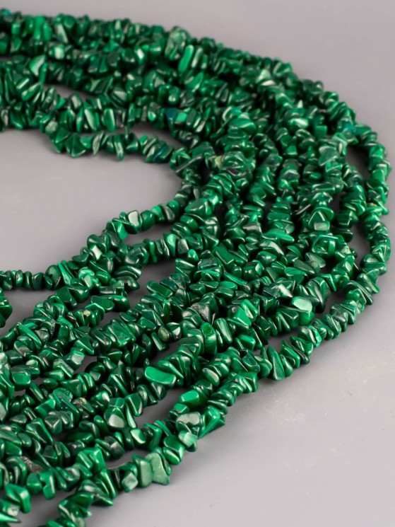 Бусины из малахита "Галтовка" 01-783