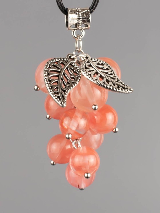 Подвеска из халцедона "Виноград" пд-1053