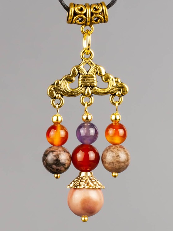 Кулон-оберег со шнурком  "3 хранителя-Весы" пд-1062