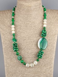 Бусы из им. малахита "Малахитовая шкатулка" 10-004