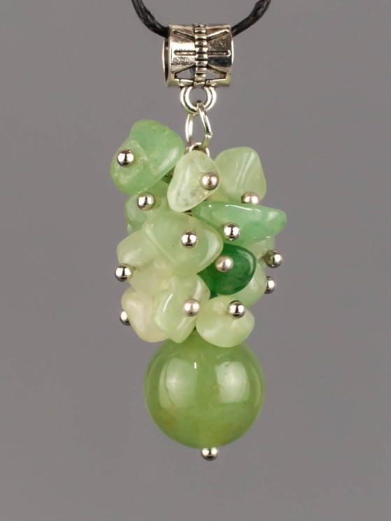 Кулон из нефрита "Мелодия" пд-1043