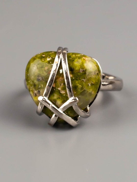 Кольцо из унакита "Радость" 04-655