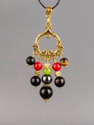 Кулон-оберег со шнурком  "7 Камней - Козерог" пд-1105