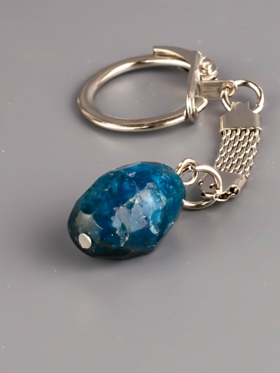 Брелок из апатита "Стильная штучка" БРК-953